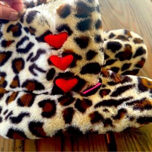 Betsey Johnson Slippers - leopard print with hearts